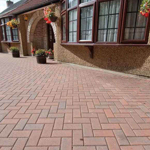 Picture of Omega Block Paving 200x100x50mm Brindle