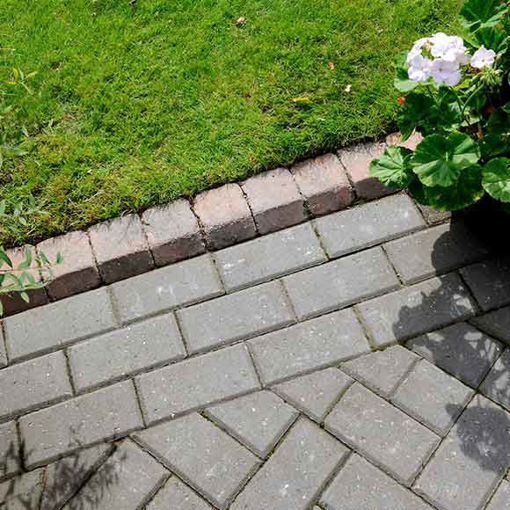Picture of Omega Block Paving 200x100x50mm Charcoal
